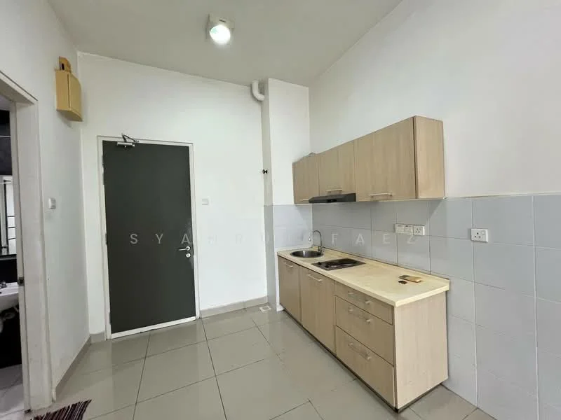 Kitchen features: light wood cabinetry, white countertop, single-bowl stainless-steel sink, built-in stove, exhaust hood, grey tiled backsplash, white tiled walls, grey floor tiles, recessed ceiling light; style: modern.