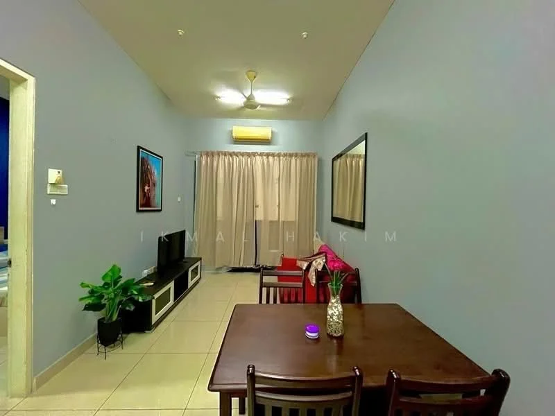 Living features: light grey painted walls, cream tiled flooring, 5-blade ceiling fan with light, sofa in red, wooden dining table, 4 wooden dining chairs, TV console in white, wall-mounted TV, curtains in light fabric, decorative mirror, potted plant; style: modern.