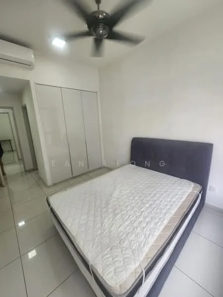 Bedroom features: queen-size bed, upholstered headboard, white painted walls, glossy tile flooring, 5-blade ceiling fan, built-in wardrobe with sliding doors, air conditioning unit, recessed ceiling lights; style: modern.