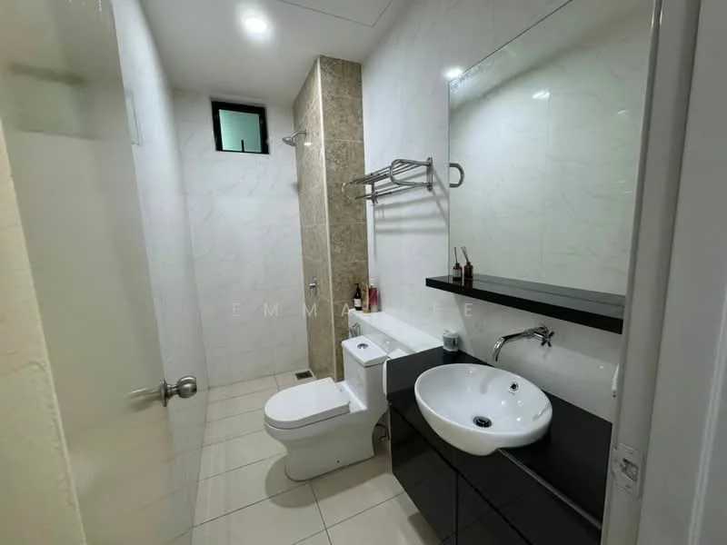 Bathroom features: white ceramic toilet, single-sink vanity with black cabinet, round white basin, chrome basin mixer faucet, mirror above vanity, shower area with glass partition, wall-mounted towel rack, light-colored wall tiles, beige accent wall, white floor tiles, recessed ceiling lights, small window for natural light; style: modern.