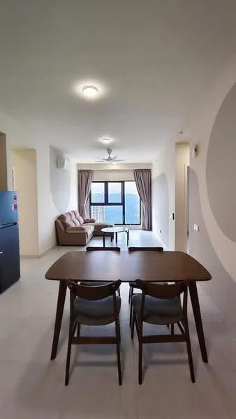 Living features: 3-seater fabric sofa in beige, coffee table, wall-mounted TV, floor-to-ceiling windows, curtains, 5-blade ceiling fan with light, light-colored walls, tile flooring, air conditioning unit, dining table with 2 chairs, refrigerator; style: modern; view: city.