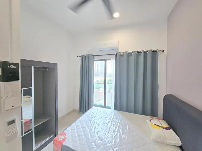 Bedroom features: queen-size bed, upholstered headboard, 2 bedside lamps, built-in wardrobe with sliding doors, floor-to-ceiling window, grey curtains, white painted walls, ceiling fan, air conditioning unit; style: modern; view: city.