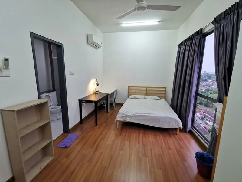 Bedroom features: queen-size bed, wooden bed frame, study desk, ceiling fan, floor-to-ceiling window, curtains, laminate flooring, built-in wardrobe, wall-mounted air conditioning unit; style: modern; view: city. Bathroom features: one-piece toilet, sink, tile flooring, shower area, mirror.