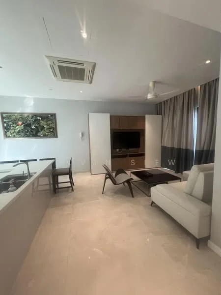 Living features: cream painted walls, marble tile flooring, 5-blade ceiling fan with light, wall-mounted TV, wooden TV console, sofa in white fabric, coffee table, dining table with chairs, large windows with sheer curtains, air conditioning unit; style: modern.