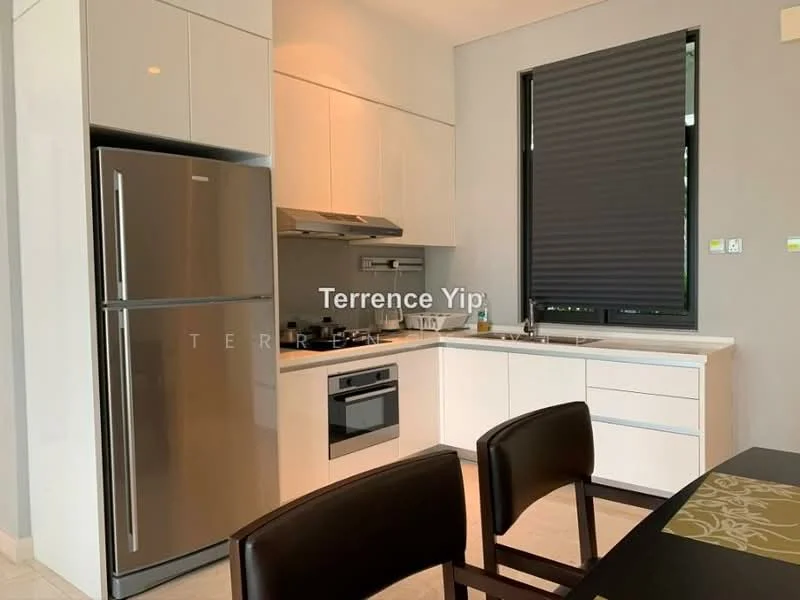 Kitchen features: stainless-steel fridge, built-in oven, 4-burner gas hob, stainless-steel range hood, white cabinetry with flat-panel design, black countertop, single-bowl stainless-steel sink, chrome pull-down faucet, window with black roller blinds, light-colored tile flooring, dining table with black chairs; style: modern.