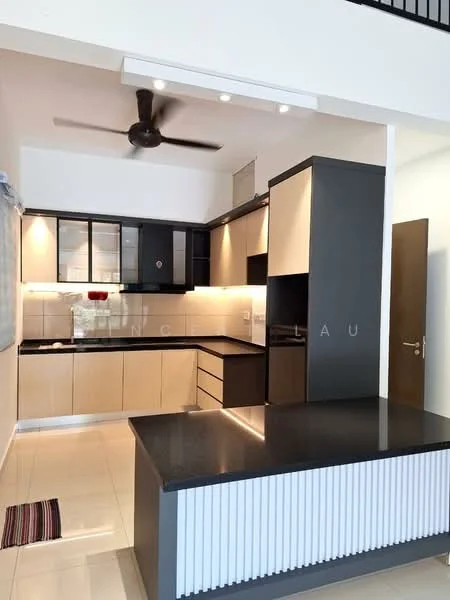 Kitchen features: black granite countertop, light wood cabinetry, dark wood upper cabinets, stainless-steel sink, chrome pull-down faucet, built-in oven, 4-burner gas hob, recessed LED downlights, 5-blade ceiling fan, tile flooring, backlit countertop, open shelving, kitchen island with storage; style: modern.