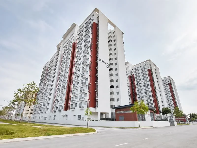De Bayu, Setia Alam