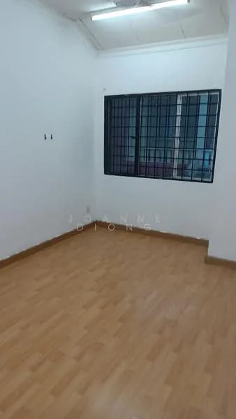 Room features: laminate flooring, white painted walls, black metal grille window, ceiling lights, no visible furniture, empty space; style: minimalist.