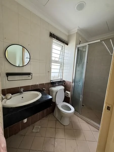 Bathroom features: single-sink vanity with black countertop, chrome basin mixer faucet, framed mirror, one-piece toilet, walk-in shower with glass enclosure, tile cladding on walls, ceramic tile flooring, window with horizontal blinds, exhaust fan, wall-mounted towel rack; style: modern.
