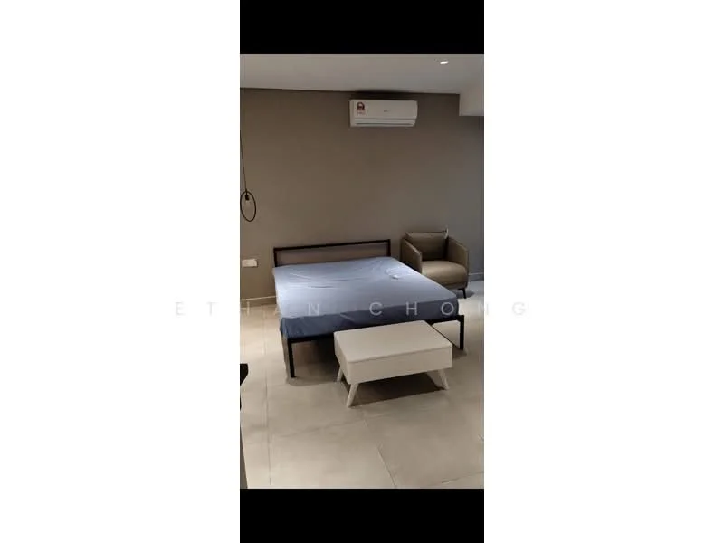 Bedroom features: queen-size bed, light grey bed frame, white bedding, 2-seater armchair in beige, white bedside table, wall-mounted air conditioning unit, cream painted walls, tile flooring; style: modern.
