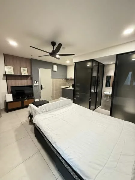 Bedroom features: king-size bed, upholstered headboard, 2 bedside tables, ceiling fan, wall-mounted TV, built-in wardrobe with sliding doors, neutral wall colour, tile flooring, decorative wall art, open layout to bathroom, recessed lighting; style: modern.