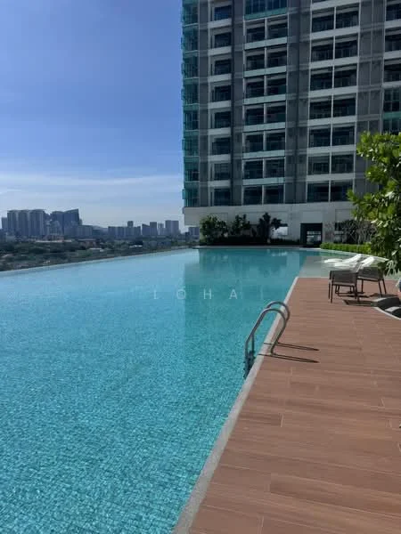 Exterior type: high-rise condominium; features: infinity pool, pool deck with loungers, glass facade, surrounded by city skyline, tropical landscaping, manicured greenery; style: modern.