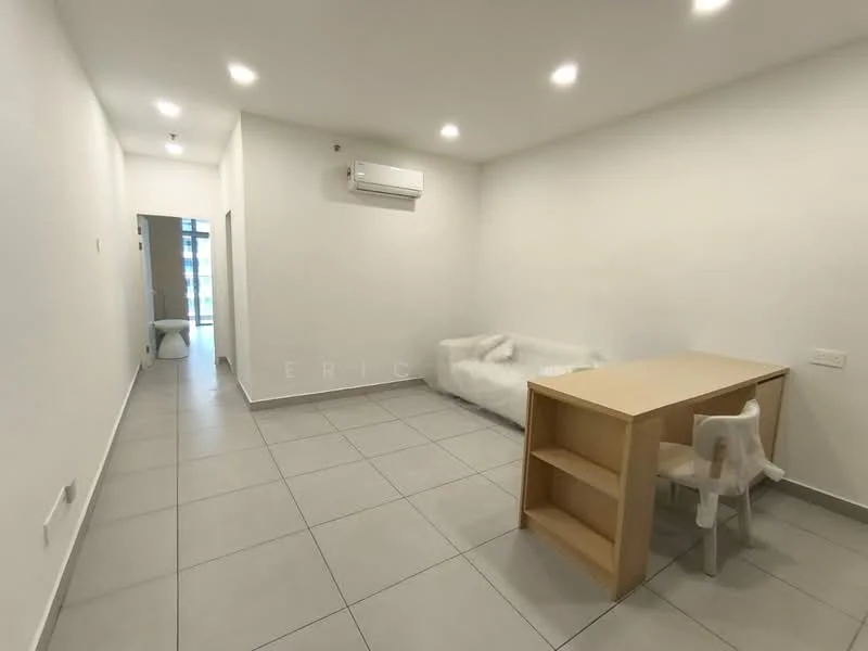 Living features: white painted walls, grey floor tiles, recessed downlights, 1 wall-mounted split AC, sofa, wooden desk, plastic chair, open layout; style: modern.