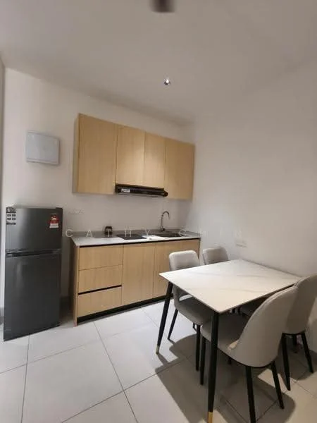 Kitchen features: light wood cabinetry, white countertop, stainless-steel sink, chrome pull-down faucet, built-in stove with hood, fridge, 4-seater dining table, grey upholstered dining chairs, tile flooring, recessed ceiling lights, wall-mounted air conditioning unit; style: modern.