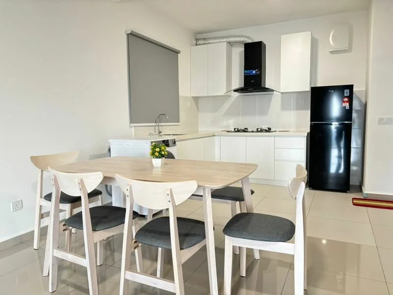 Kitchen features: white cabinetry, black countertop, stainless-steel sink, chrome pull-down faucet, built-in gas hob, built-in range hood, black fridge, dining table with six chairs, grey upholstered chair cushions, tile flooring, roller blinds on window, wall-mounted kitchen cabinet, open shelving; style: modern.