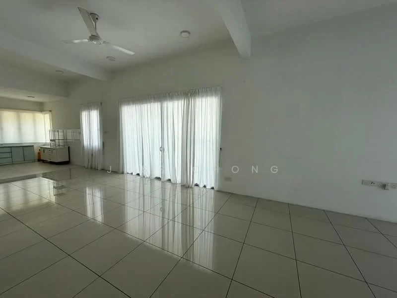 Living features: white painted walls, glossy tile flooring, 5-blade ceiling fan, floor-to-ceiling windows, sheer curtains, sliding glass door, open layout, natural light; style: modern.