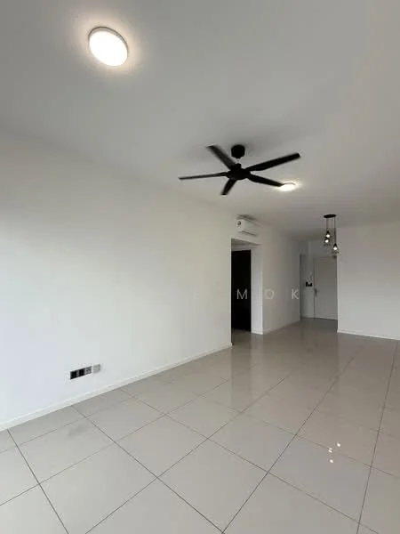 Living features: white painted walls, glossy tile flooring, 5-blade ceiling fan, recessed ceiling lights, air conditioning unit, pendant light fixture, open layout, neutral color scheme; style: modern.