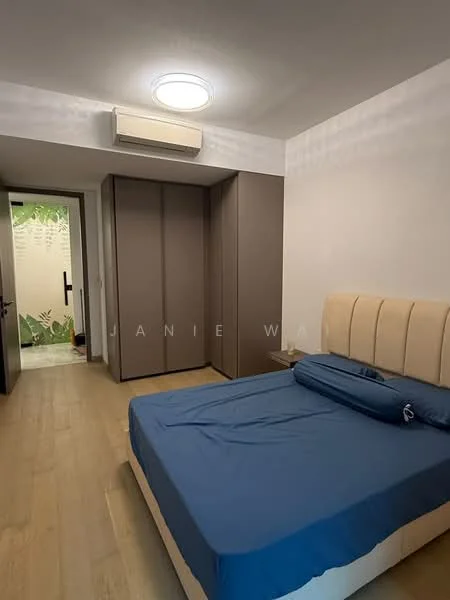 Bedroom features: queen-size bed with upholstered headboard, blue bedding, wooden flooring, built-in wardrobe with sliding doors, 1 wall-mounted split AC, recessed ceiling light, neutral painted walls, door leading to hallway; style: modern.