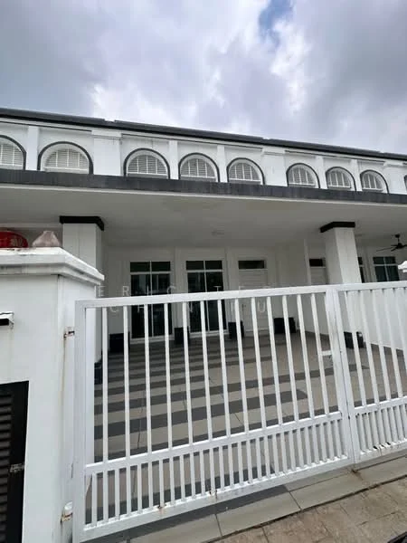 Exterior type: detached bungalow; features: white painted facade, arched windows, striped tiled flooring, covered entrance, fenced perimeter, multiple entrance doors, overhang roof, modern architectural design; style: modern.