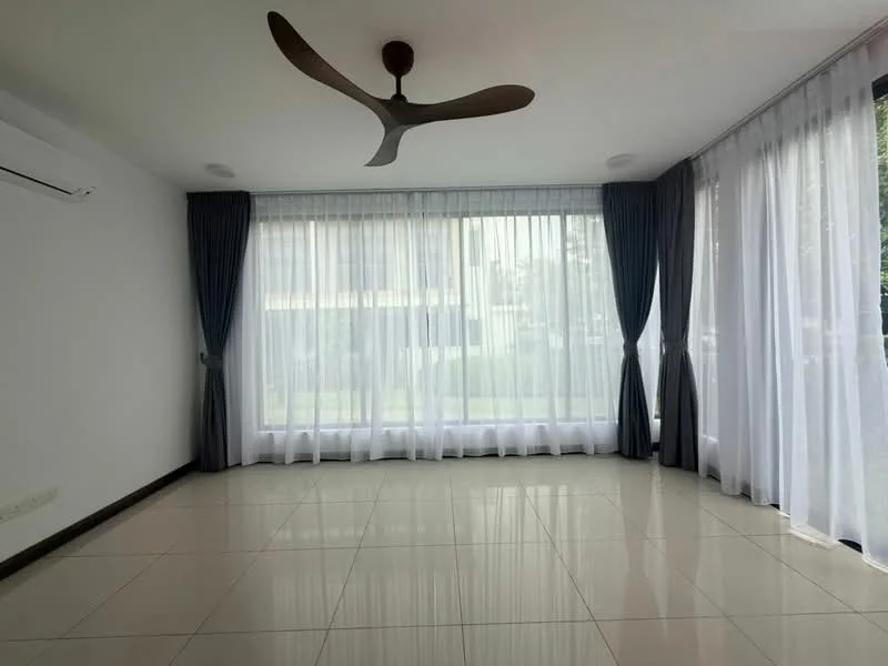 Living features: white painted walls, polished ceramic tile flooring, 5-blade ceiling fan, floor-to-ceiling windows, sheer curtains, dark grey curtains, air conditioning unit, natural light from windows; style: modern; view: garden.