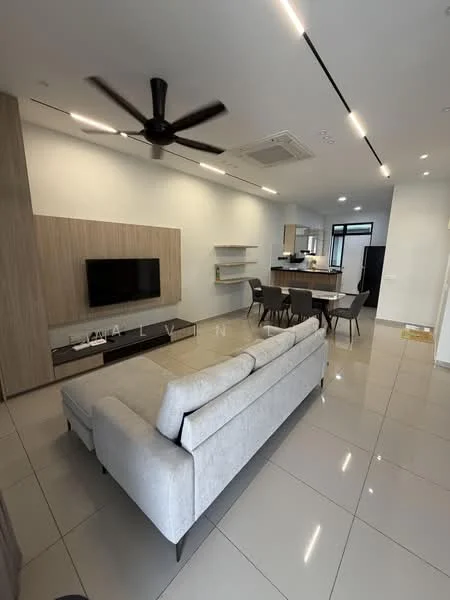 Living features: 3-seater fabric sofa in light grey, wall-mounted TV, wooden TV console, ceiling fan with light, recessed LED downlights, dining table with 4 chairs, open kitchen layout, glossy tile flooring, air conditioning unit, shelves on wall; style: modern.
