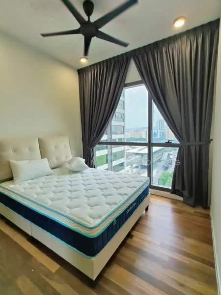 Bedroom features: king-size bed with upholstered headboard, white bedding, floor-to-ceiling windows, grey curtains, wooden flooring, 5-blade ceiling fan with light, decorative wall, city view; style: modern; view: city.