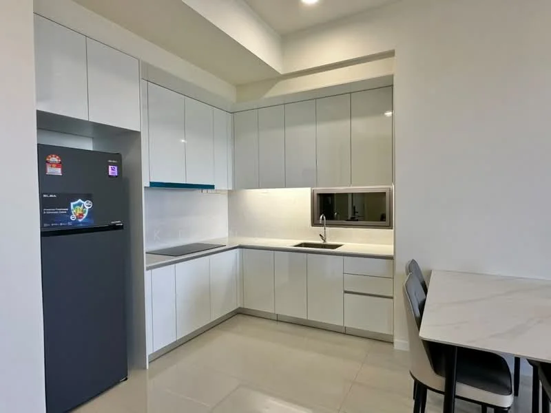 Kitchen features: white glossy cabinetry, grey countertop, single-bowl stainless-steel sink, chrome pull-down faucet, built-in oven, stainless-steel fridge, ceramic tile flooring, recessed downlights, open shelving, kitchen island, marble dining table, black dining chairs; style: modern.