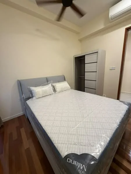 Bedroom features: queen-size bed, upholstered headboard, 2 bedside pillows, wooden flooring, built-in wardrobe with sliding doors, ceiling fan, air conditioning unit on wall, neutral painted walls; style: modern.
