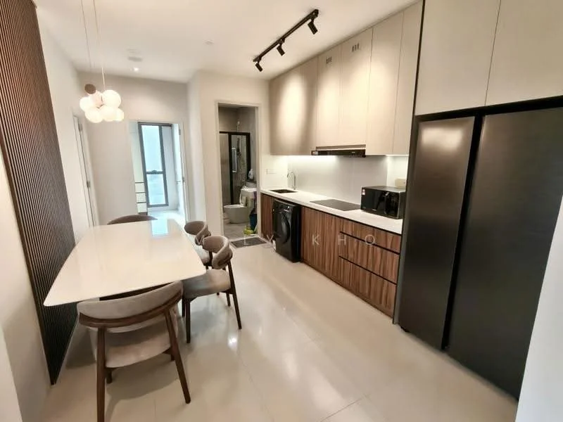 Kitchen features: white quartz countertop, wood cabinetry, stainless-steel fridge, built-in oven, microwave, black sink, chrome pull-down faucet, 4-burner gas hob, washing machine, pendant lighting, dining table with white surface, 4 upholstered dining chairs, floor-to-ceiling windows, light grey tiled flooring; style: modern.