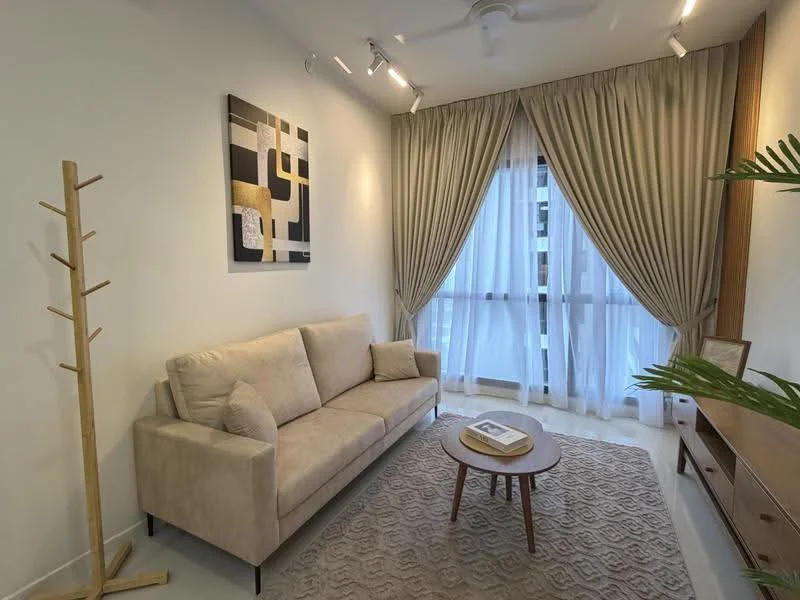 Living features: 3-seater fabric sofa in beige, wooden coffee table, area rug with geometric pattern, floor-to-ceiling windows with sheer curtains, light-colored walls, ceiling fan, decorative wall art, wooden console table, indoor plant, curtains in light beige; style: modern.