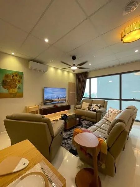 Living features: 3-seater leather sofa in beige, 2-seater leather sofa in beige, coffee table, TV console, wall-mounted TV, area rug with geometric pattern, 5-blade ceiling fan with light, recessed LED downlights, floor-to-ceiling windows, curtains, decorative wall art, wooden side table; style: modern; view: city.