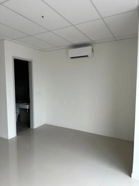 Room features: white painted walls, polished tile flooring, ceiling with grid tiles, 1 wall-mounted split AC.