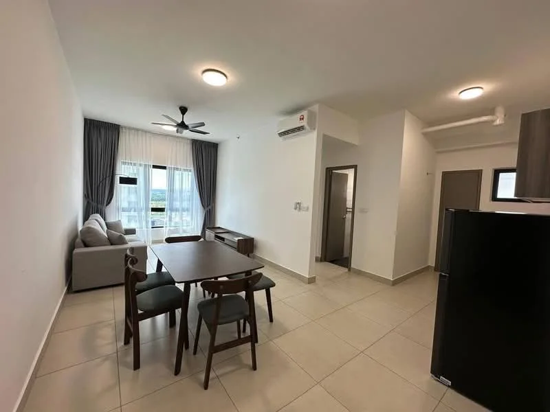 Living features: grey fabric sofa, wooden dining table, 4 wooden dining chairs, floor-to-ceiling windows, sheer curtains, 5-blade ceiling fan, wall-mounted air conditioning unit, light-colored tiled flooring, TV console, decorative wall art; style: modern; view: city.