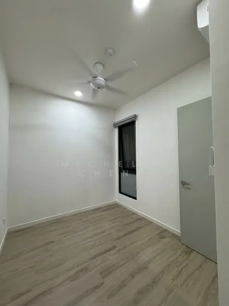 Room features: white painted walls, laminate flooring, 5-blade ceiling fan, recessed downlights, floor-to-ceiling window, roller blinds, grey door; style: modern.