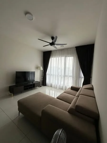 Living features: L-shape sectional sofa in beige, wall-mounted TV, TV console in dark wood, floor-to-ceiling windows, sheer curtains, blackout curtains, 5-blade ceiling fan, recessed downlights, glossy tile flooring, decorative lamp, area rug; style: modern.