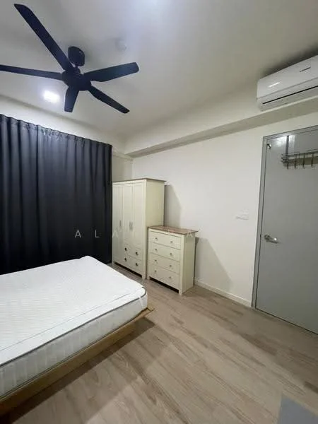 Bedroom features: queen-size bed, 5-blade ceiling fan with light, white painted walls, laminate flooring, blackout curtains, built-in wardrobe, chest of drawers, wall-mounted air conditioning unit, door with handle; style: modern.