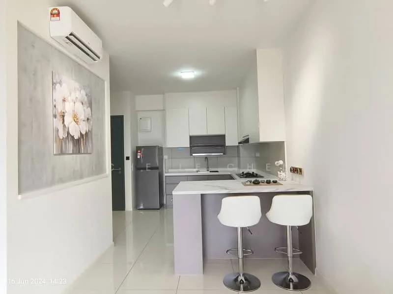Kitchen features: white cabinetry, grey countertop, stainless-steel fridge, built-in oven, 4-burner gas hob, single-bowl stainless-steel sink, chrome pull-down faucet, pendant lighting, bar stools, wall-mounted split AC, white tiled flooring, decorative wall art with floral design; style: modern.