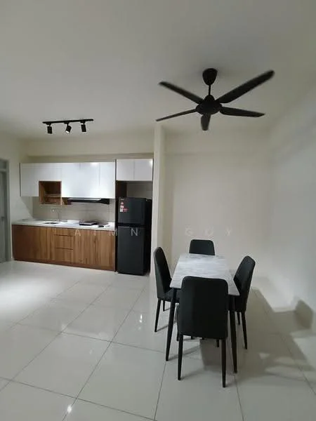 Kitchen features: white cabinetry, wooden lower cabinets, stainless-steel fridge, 4-burner gas hob, built-in oven, white countertop, ceramic tile flooring, recessed downlights, ceiling fan, dining table with 6 chairs; style: modern.