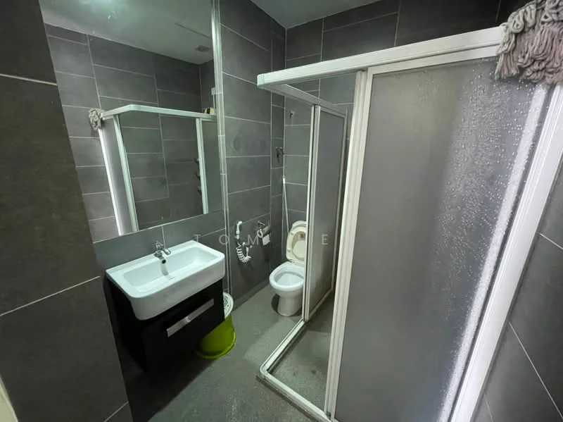 Bathroom features: grey tiled walls, grey tiled flooring, single-sink vanity with black cabinet, chrome basin mixer faucet, framed mirror above sink, one-piece toilet, walk-in shower with glass enclosure, shower head, toilet paper holder, towel rack; style: modern.