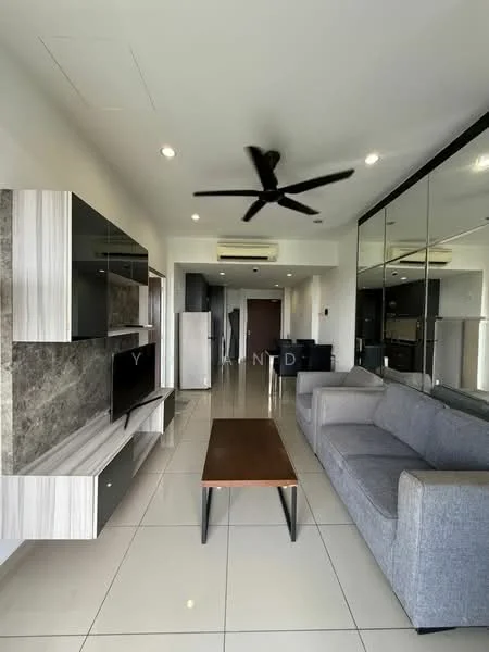 Living features: grey fabric sofa, wood coffee table, wall-mounted TV, TV console with storage, mirrored wall, ceiling fan, recessed lighting, white tiled flooring, air conditioning unit; style: modern.