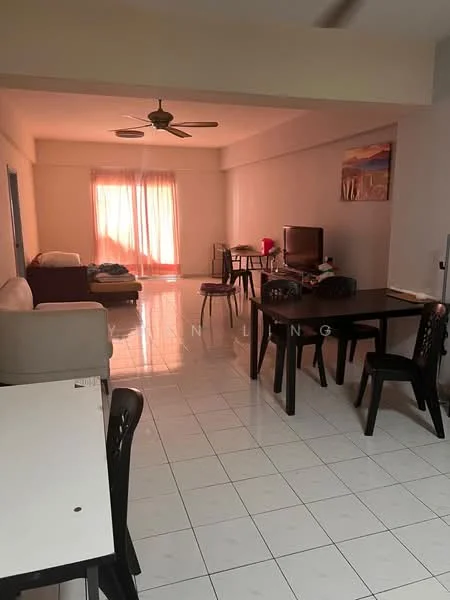 Living features: white painted walls, glossy tile flooring, 5-blade ceiling fan, large window with sheer curtains, sofa in beige, coffee table, TV console, wall-mounted TV, dining table with black chairs; style: modern.