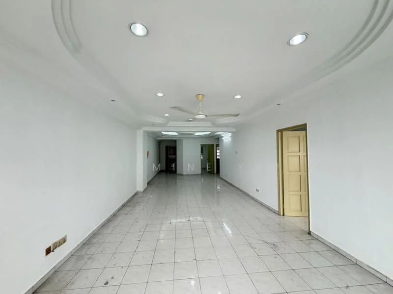Room features: white painted walls, ceramic tile flooring, tray ceiling, recessed downlights, 5-blade ceiling fan, double doors, large open space, neutral color scheme; style: modern.