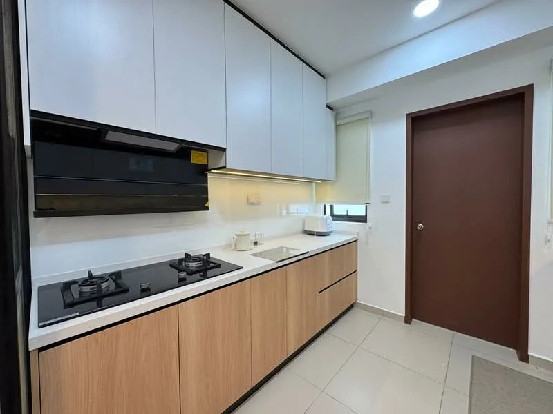 Kitchen features: white upper cabinets, wood lower cabinets, black built-in oven, black gas hob with 2 burners, single-bowl stainless-steel sink, chrome pull-down faucet, white countertop, tile backsplash, recessed downlights, window with roller blinds, grey floor tiles, door leading to hallway; style: modern.