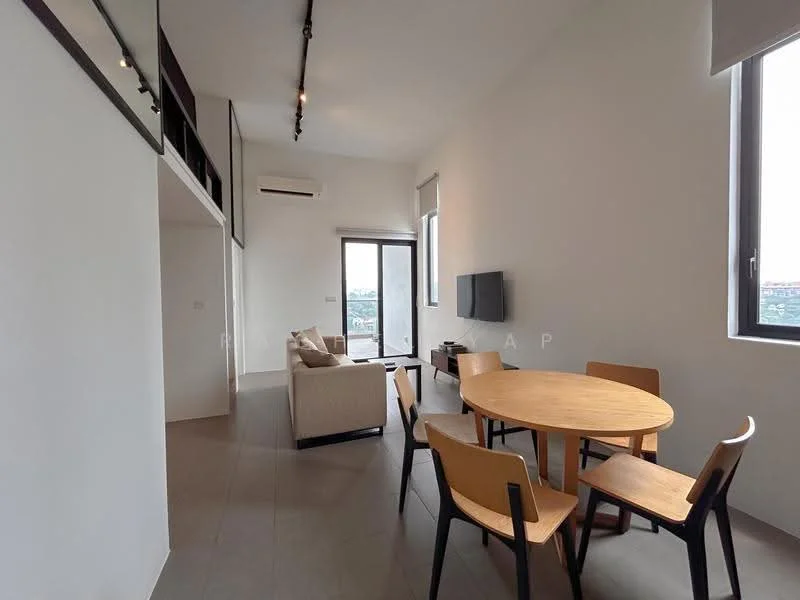 Living features: white painted walls, grey tiled flooring, 5-blade ceiling fan with light, sofa in beige fabric, coffee table, wall-mounted TV, floor-to-ceiling windows, sliding glass door, dining table with 4 chairs, air conditioning unit; style: modern; view: city.