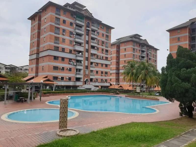 Exterior type: low-rise apartment block; features: swimming pool, pool deck with loungers, landscaped garden, palm trees, brick-paved walkway, multiple-storey buildings, balconies on upper floors, covered seating area, manicured lawn; style: modern.