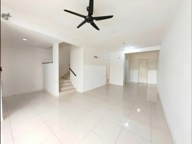 Living features: white painted walls, glossy ceramic tile flooring, 5-blade ceiling fan, staircase leading to upper floor, recessed lighting, open layout, large windows for natural light, neutral color scheme; style: modern.