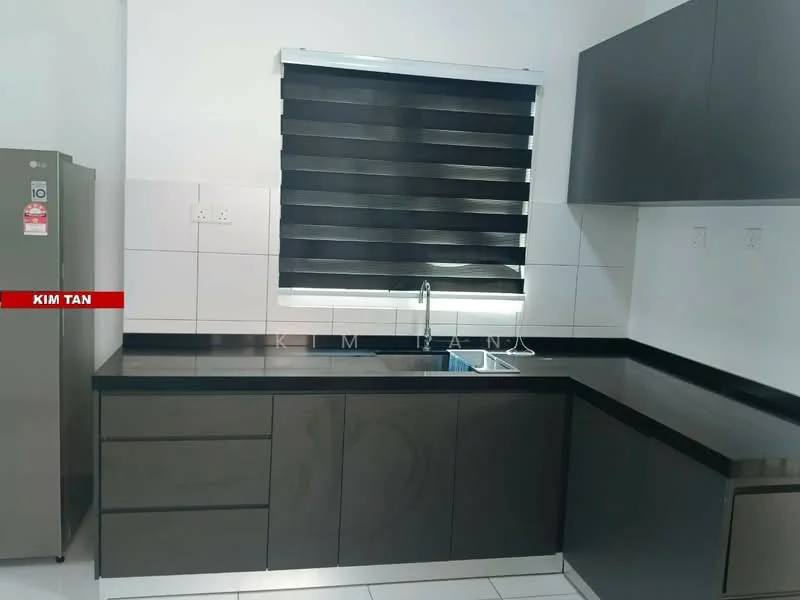 Kitchen features: black laminate countertop, grey flat-panel cabinets, stainless-steel single-bowl sink, chrome pull-down faucet, black roller blinds, white tiled backsplash, white tiled flooring, stainless-steel fridge; style: modern.