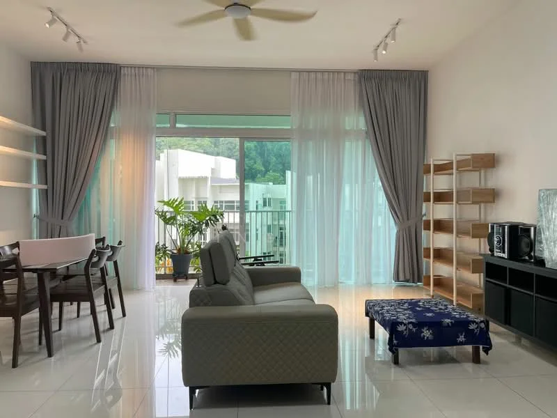 Living features: 3-seater fabric sofa in light grey, coffee table, TV console, wall-mounted TV, area rug with floral pattern, floor-to-ceiling windows, sheer curtains, dark wood shelving unit, dining table for 6, ceiling fan with light, white painted walls, polished tile flooring; style: modern; view: garden.