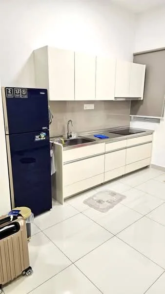 Kitchen features: white cabinetry, stainless-steel sink, single-bowl stainless-steel sink, chrome pull-down faucet, grey countertop, built-in kitchen cabinets, ceramic tile flooring, refrigerator in navy blue, window with roller blinds, kitchen mat on floor; style: modern.