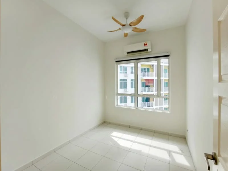 Room features: white painted walls, tile flooring, 5-blade ceiling fan, 1 wall-mounted split AC, floor-to-ceiling windows, natural light from windows; view: city.